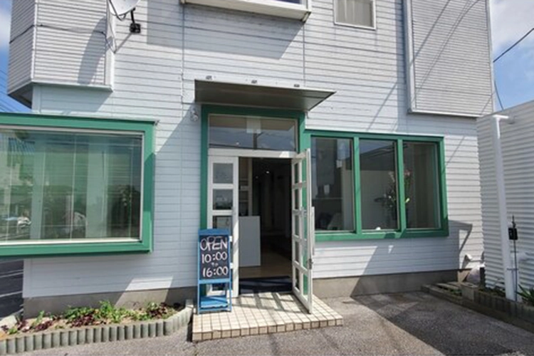 提携サロン かみのけやさん 写真1